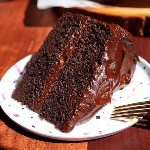 How To Make A Very Moist Chocolate Cake How To Make A Very Moist Chocolate Cake