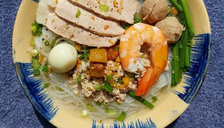 Cách Làm Hủ Tiếu Sài Gòn Chuẩn Vị Xưa: Từ Nước Dùng Đến Bí Quyết Thưởng Thức Cách Làm Hủ Tiếu Sài Gòn Chuẩn Vị Xưa: Từ Nước Dùng Đến Bí Quyết Thưởng Thức
