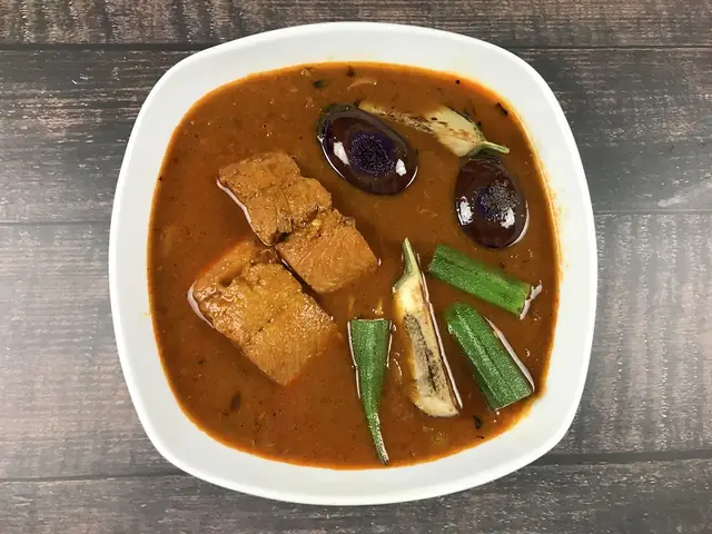 Malaysian Fish Curry With Okra