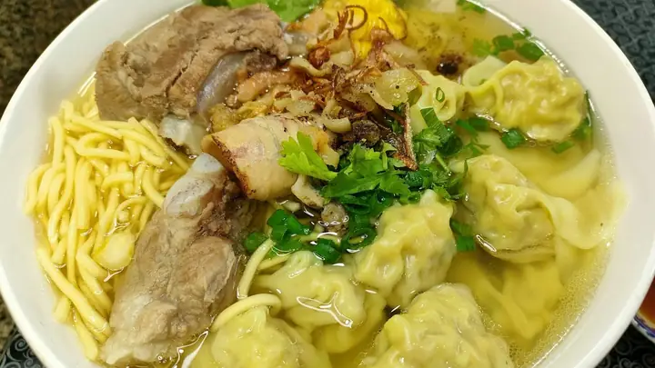 Mì Hoành Thánh Near Me: Top 10 Địa Chỉ Chuẩn Vị Hoa Gây Nghiện Tại Tphcm Mì Hoành Thánh Near Me: Top 10 Địa Chỉ Chuẩn Vị Hoa Gây Nghiện Tại Tphcm