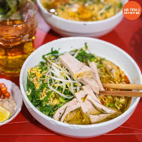 Bí Quyết Nấu Mì Tôm Trứng Vịt Lộn Thơm Ngon Và Giàu Dinh Dưỡng Bí Quyết Nấu Mì Tôm Trứng Vịt Lộn Thơm Ngon Và Giàu Dinh Dưỡng