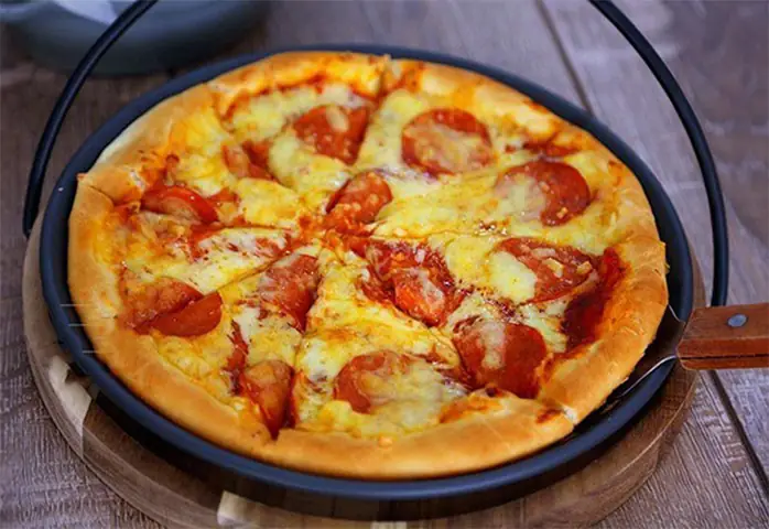 Hướng Dẫn Chọn Nguyên Liệu Làm Pizza Xúc Xích Ngon Chuẩn Vị Ý Hướng Dẫn Chọn Nguyên Liệu Làm Pizza Xúc Xích Ngon Chuẩn Vị Ý