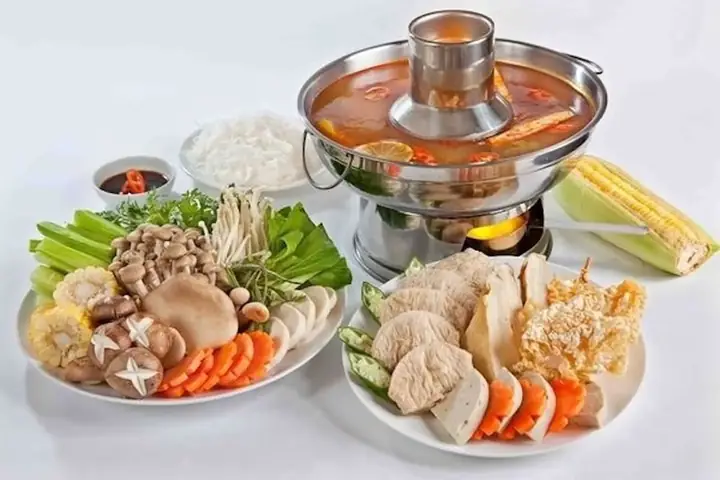 Trọn Bộ Nguyên Liệu Nấu Lẩu Thái Chay Chuẩn Vị Tại Nhà 2026 Trọn Bộ Nguyên Liệu Nấu Lẩu Thái Chay Chuẩn Vị Tại Nhà 2026