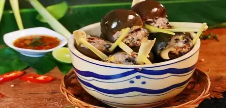 Hướng Dẫn Toàn Tập Ốc Bươu Dồn Thịt Đà Lạt: 4 Biến Thể Ngon Nhất & Bí Quyết Thưởng Thức Hướng Dẫn Toàn Tập Ốc Bươu Dồn Thịt Đà Lạt: 4 Biến Thể Ngon Nhất & Bí Quyết Thưởng Thức