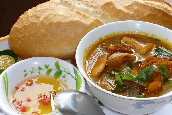 Phá Lấu Là Gì? Khám Phá Nguồn Gốc, Cách Làm Và Các Biến Tấu Đặc Sắc Phá Lấu Là Gì? Khám Phá Nguồn Gốc, Cách Làm Và Các Biến Tấu Đặc Sắc
