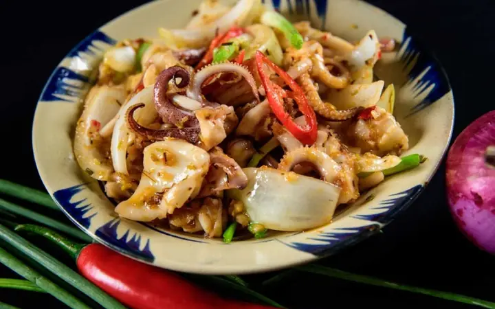 Râu Mực Xào Sa Tế Râu Mực Xào Sa Tế