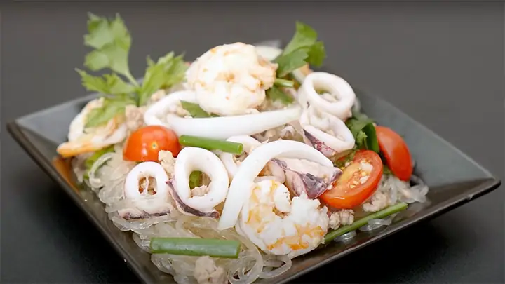 Cách Làm Salad Miến Tôm Kiểu Thái Chua Cay Chuẩn Vị Tại Nhà Cách Làm Salad Miến Tôm Kiểu Thái Chua Cay Chuẩn Vị Tại Nhà