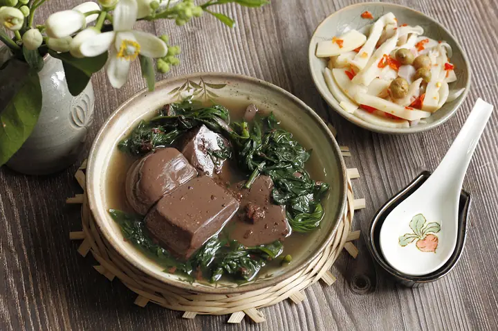 Tác Dụng Của Tiết Bò Luộc: Cẩm Nang Dinh Dưỡng Và Sức Khỏe Toàn Tập Tác Dụng Của Tiết Bò Luộc: Cẩm Nang Dinh Dưỡng Và Sức Khỏe Toàn Tập