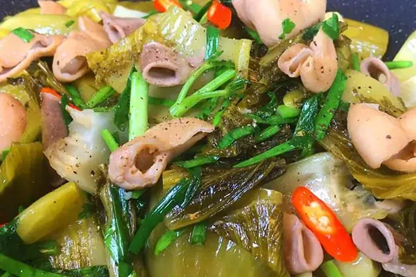 Lòng Xào Dưa: Món Ăn Vàng Của Ẩm Thực Việt Và Hiện Tượng Ngôn Ngữ Độc Đáo Lòng Xào Dưa: Món Ăn Vàng Của Ẩm Thực Việt Và Hiện Tượng Ngôn Ngữ Độc Đáo