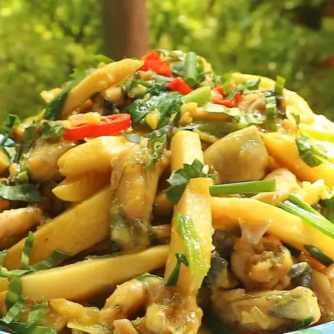 Cách Làm Tù Và Ếch Xào Măng Giòn Sần Sật Đậm Đà Chuẩn Vị Cách Làm Tù Và Ếch Xào Măng Giòn Sần Sật Đậm Đà Chuẩn Vị