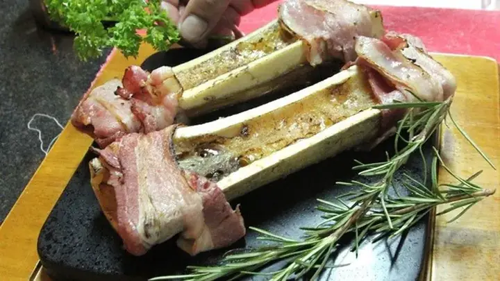 Tủy Bò Có Tác Dụng Gì? Tổng Hợp Lợi Ích & Cách Ăn Đúng Tủy Bò Có Tác Dụng Gì? Tổng Hợp Lợi Ích & Cách Ăn Đúng