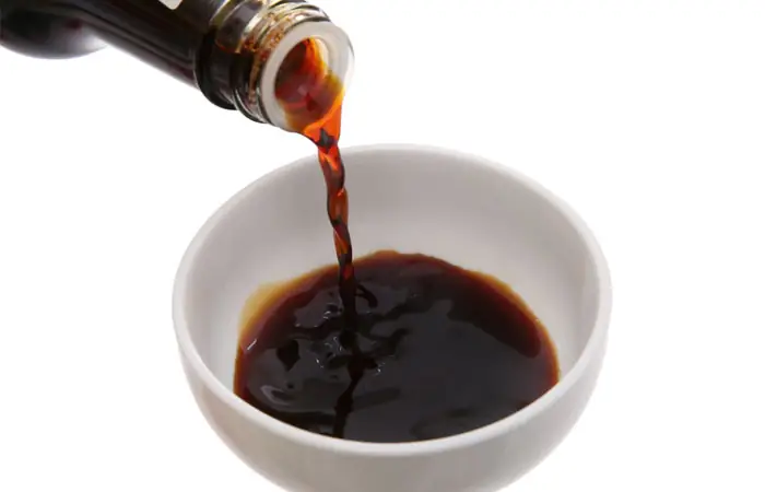 Xì Dầu Làm Từ Gì? Giải Đáp Chi Tiết Về Nguồn Gốc Và Thành Phần