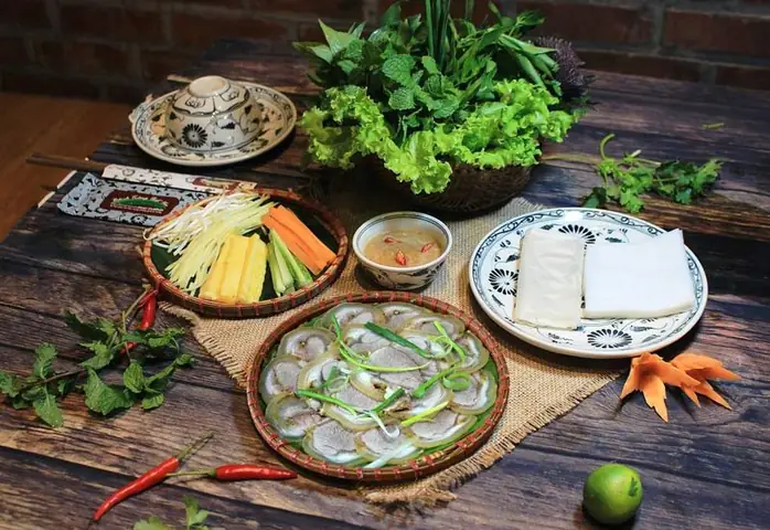 100 Vũ Phạm Hàm 100 Vũ Phạm Hàm