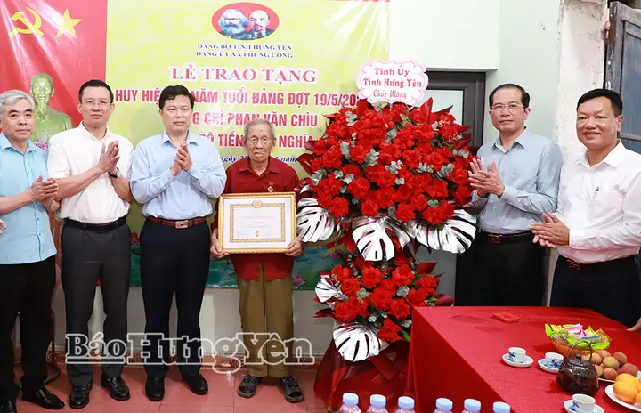 19 Trần Quốc Toản 19 Trần Quốc Toản