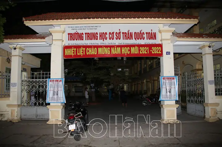 19 Trần Quốc Toản 19 Trần Quốc Toản