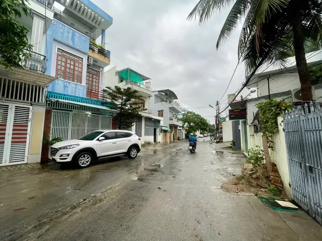 Thông Tin Về Các Địa Điểm Kinh Doanh Tại 93 Lương Thế Vinh: Điện Thoại, Dịch Vụ Và Giáo Dục