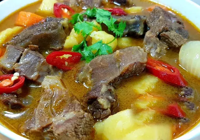 Cách Làm Bắp Bò Hầm Khoai Tây Thơm Ngon Chuẩn Vị, Thịt Mềm Mại Tại Nhà Cách Làm Bắp Bò Hầm Khoai Tây Thơm Ngon Chuẩn Vị, Thịt Mềm Mại Tại Nhà
