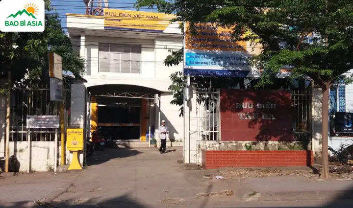 Bưu Điện Tân Ba
