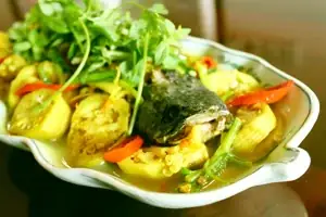 Cách Làm Cá Lóc Um Chuối Miền Trung Chuẩn Vị, Đậm Đà Cách Làm Cá Lóc Um Chuối Miền Trung Chuẩn Vị, Đậm Đà