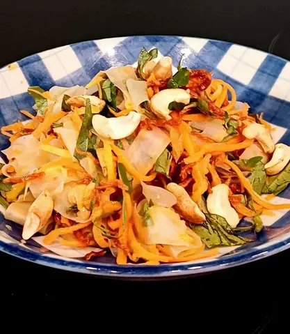 Hướng Dẫn Chi Tiết Cách Làm Bánh Tráng Trộn Bò Khô Ngon Chuẩn Vị Tại Nhà Hướng Dẫn Chi Tiết Cách Làm Bánh Tráng Trộn Bò Khô Ngon Chuẩn Vị Tại Nhà