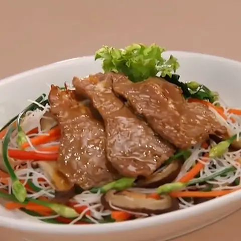 Cách Làm Bún Gạo Xào Thịt Bò Thơm Ngon Chuẩn Vị Tại Nhà Cách Làm Bún Gạo Xào Thịt Bò Thơm Ngon Chuẩn Vị Tại Nhà