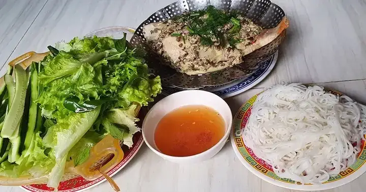 Cách Làm Cá Biển Hấp Cuốn Bánh Tráng Ngon Chuẩn Vị, Dễ Thực Hiện Tại Nhà Cách Làm Cá Biển Hấp Cuốn Bánh Tráng Ngon Chuẩn Vị, Dễ Thực Hiện Tại Nhà