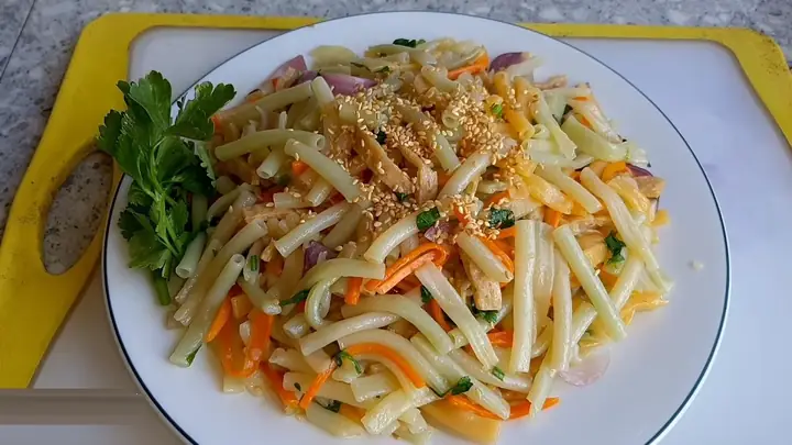 Cách Làm Nui Xào Chay Thập Cẩm Rau Củ Thơm Ngon, Dễ Làm Tại Nhà Cách Làm Nui Xào Chay Thập Cẩm Rau Củ Thơm Ngon, Dễ Làm Tại Nhà