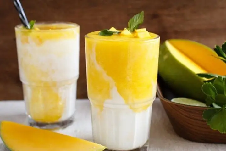Cách Làm Sinh Tố Bơ Ngon Cho Bé