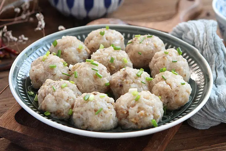 Hướng Dẫn Chi Tiết Cách Làm Thịt Viên Ngon, Mềm Thơm Chuẩn Vị Hướng Dẫn Chi Tiết Cách Làm Thịt Viên Ngon, Mềm Thơm Chuẩn Vị