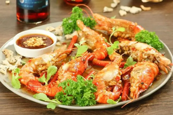 Hướng Dẫn Chi Tiết Cách Làm Tôm Rang Bơ Tỏi Thơm Ngon, Béo Ngậy Tại Nhà