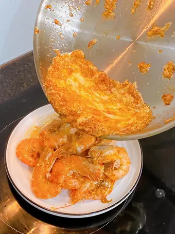 Hướng Dẫn Chi Tiết Cách Làm Tôm Sốt Bơ Tỏi Chấm Bánh Mì Ngon Chuẩn Vị Hướng Dẫn Chi Tiết Cách Làm Tôm Sốt Bơ Tỏi Chấm Bánh Mì Ngon Chuẩn Vị