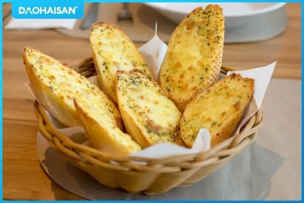 Hướng Dẫn Chi Tiết Cách Làm Tôm Sốt Bơ Tỏi Chấm Bánh Mì Ngon Chuẩn Vị Hướng Dẫn Chi Tiết Cách Làm Tôm Sốt Bơ Tỏi Chấm Bánh Mì Ngon Chuẩn Vị
