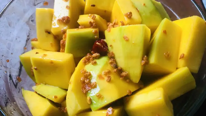 Cách Làm Xoài Lắc Ngon Chuẩn Vị Tại Nhà Đơn Giản Nhất Cách Làm Xoài Lắc Ngon Chuẩn Vị Tại Nhà Đơn Giản Nhất