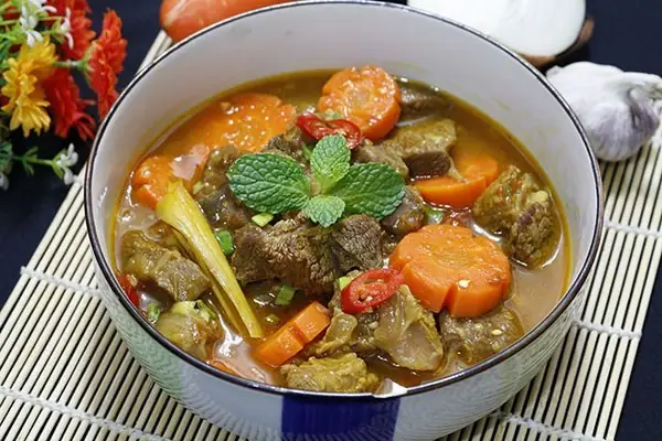 Cách Nấu Bò Kho Nước Dừa Sữa Tươi Thơm Ngon Chuẩn Vị Miền Nam Cách Nấu Bò Kho Nước Dừa Sữa Tươi Thơm Ngon Chuẩn Vị Miền Nam