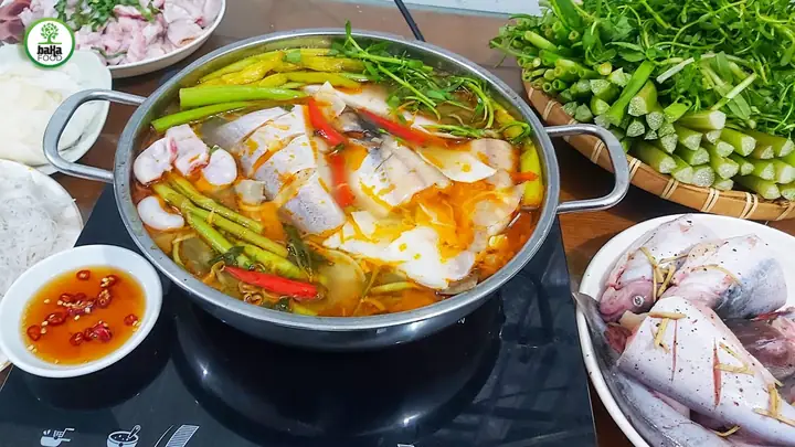 Cách Nấu Lẩu Cá Chẽm Chua Cay Thơm Ngon Chuẩn Vị Tại Nhà
