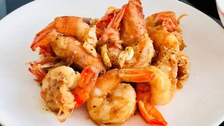 Cách Rang Tôm Bóc Vỏ Ngon Chuẩn Vị, Đậm Đà Hảo Cơm Cách Rang Tôm Bóc Vỏ Ngon Chuẩn Vị, Đậm Đà Hảo Cơm