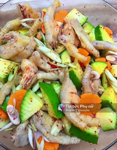 Hướng Dẫn Chi Tiết Cách Làm Chân Gà Trộn Xoài Non Chua Cay Hấp Dẫn Tại Nhà Hướng Dẫn Chi Tiết Cách Làm Chân Gà Trộn Xoài Non Chua Cay Hấp Dẫn Tại Nhà