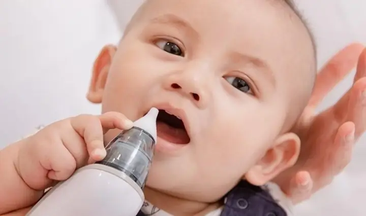 Có Nên Cho Trẻ Sơ Sinh Hút Mũi Bằng Máy Có Nên Cho Trẻ Sơ Sinh Hút Mũi Bằng Máy