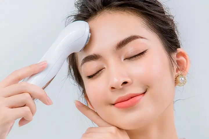 Có Nên Dùng Máy Mát Xa Mặt Không Có Nên Dùng Máy Mát Xa Mặt Không
