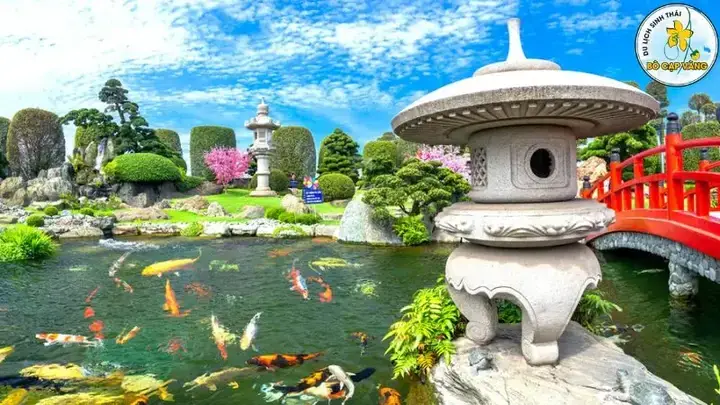 Công Viên Cá Koi Bình Chánh