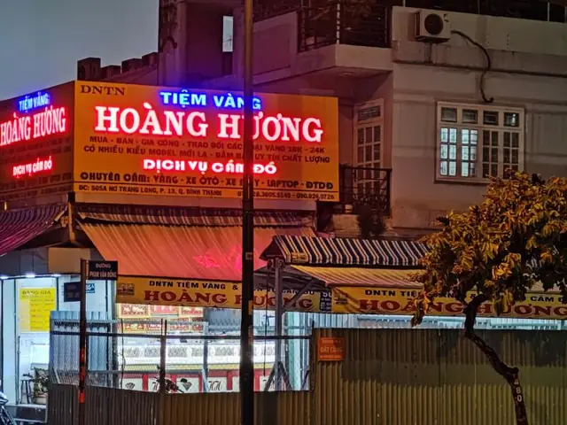 Top 10 Tiệm Vàng Uy Tín Tại Quận Bình Thạnh: Địa Chỉ Mua Sắm Và Giao Dịch Vàng Bạc Đá Quý Đáng Tin Cậy