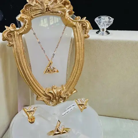 Top 10 Tiệm Vàng Uy Tín Tại Vĩnh Phúc: Danh Sách Cập Nhật Mới Nhất Top 10 Tiệm Vàng Uy Tín Tại Vĩnh Phúc: Danh Sách Cập Nhật Mới Nhất
