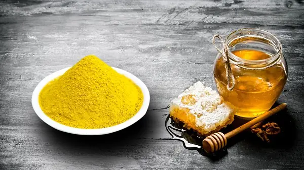 Đắp Mặt Nạ Tinh Bột Nghệ Mật Ong Đắp Mặt Nạ Tinh Bột Nghệ Mật Ong