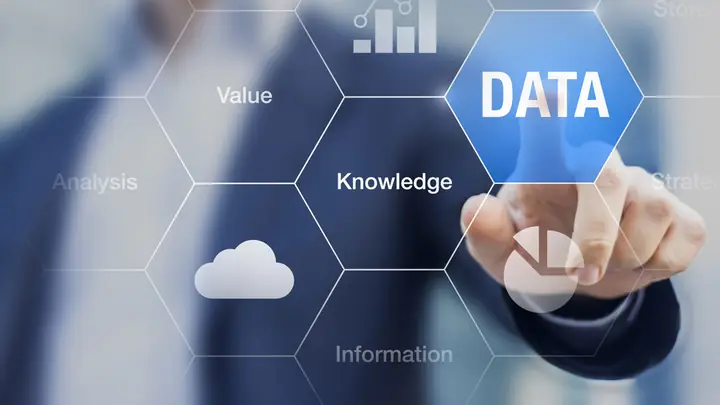 Data Engineer Tuyển Dụng Data Engineer Tuyển Dụng