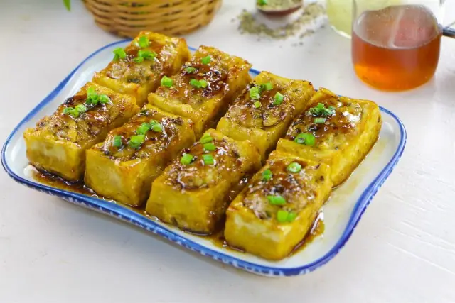 Cách Làm Đậu Hũ Dồn Thịt Sốt Nước Tương Đậm Đà Chuẩn Vị Gia Đình