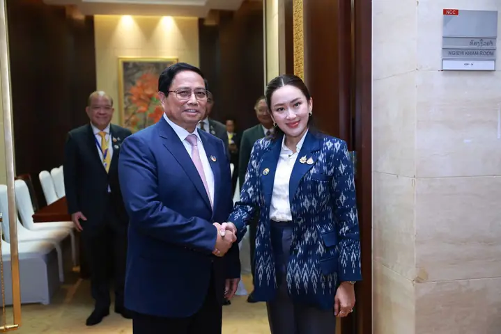 Đoán Tướng Mặt Làm Ca Sĩ Đoán Tướng Mặt Làm Ca Sĩ