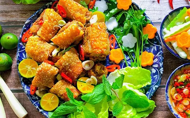 Hướng Dẫn Chi Tiết Cách Làm Đuôi Heo Chiên Nước Mắm Giòn Ngon Tại Nhà Hướng Dẫn Chi Tiết Cách Làm Đuôi Heo Chiên Nước Mắm Giòn Ngon Tại Nhà