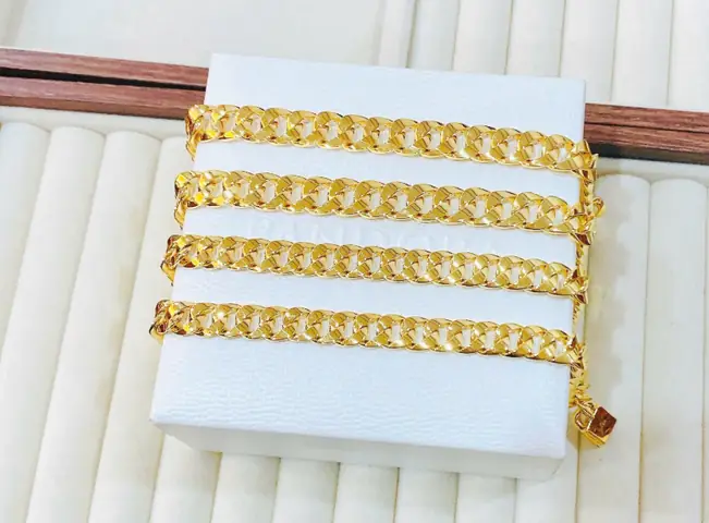Giá Vàng Bạc Lợi Mận Hưng Yên Giá Vàng Bạc Lợi Mận Hưng Yên