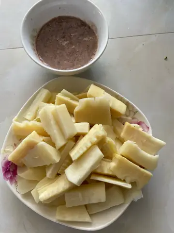 Măng Luộc Chấm Mắm Tôm: Cách Làm Ngon, Bí Quyết Luộc Không Đắng Và Thưởng Thức Chuẩn Vị Măng Luộc Chấm Mắm Tôm: Cách Làm Ngon, Bí Quyết Luộc Không Đắng Và Thưởng Thức Chuẩn Vị