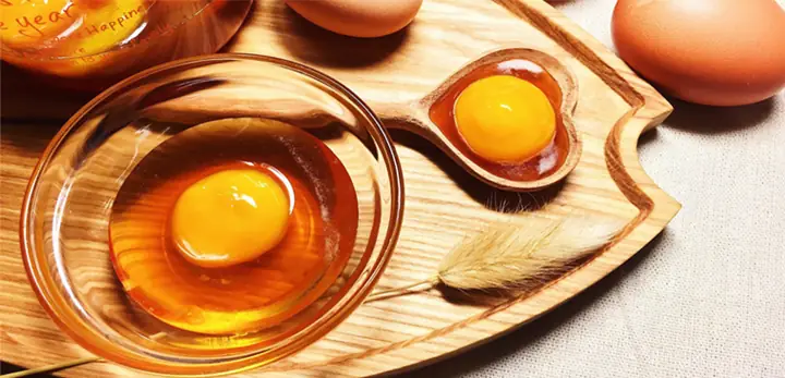 Mặt Nạ Nghệ Mật Ong Lòng Đỏ Trứng Gà Mặt Nạ Nghệ Mật Ong Lòng Đỏ Trứng Gà
